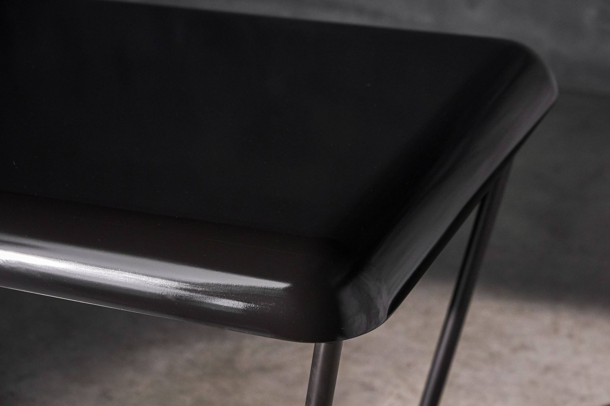 Table console DC204 par Vincenzo De Cotiis, Italie, 2006