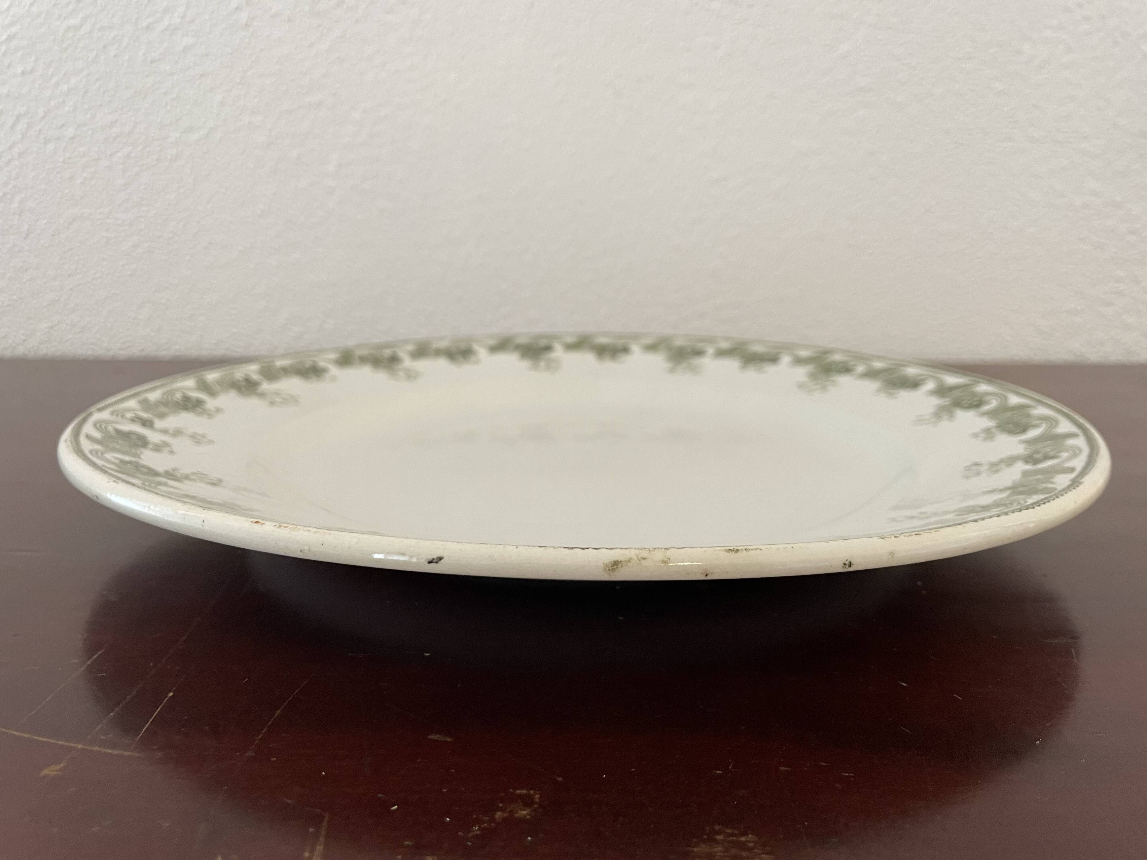 Round ironstone dish Moulin des Loups & Hamage Nord Violetta model