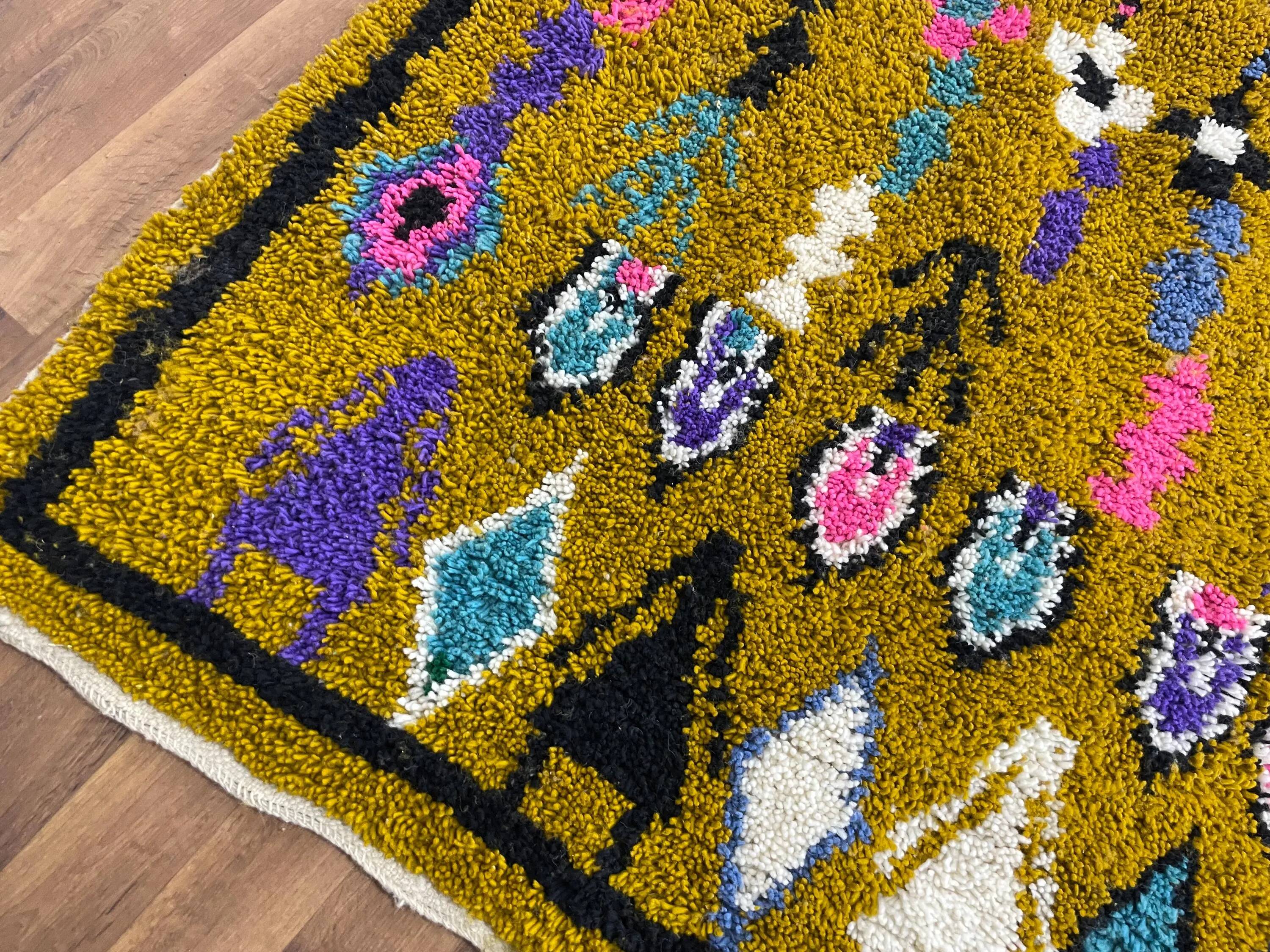 Moroccan rug in natural wool 3x2 m