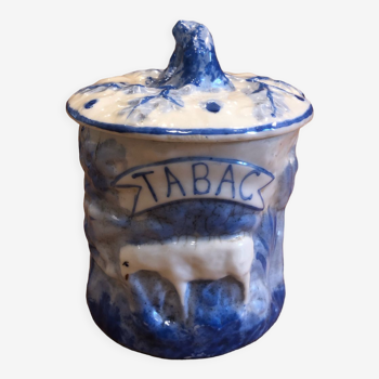 Pot à tabac