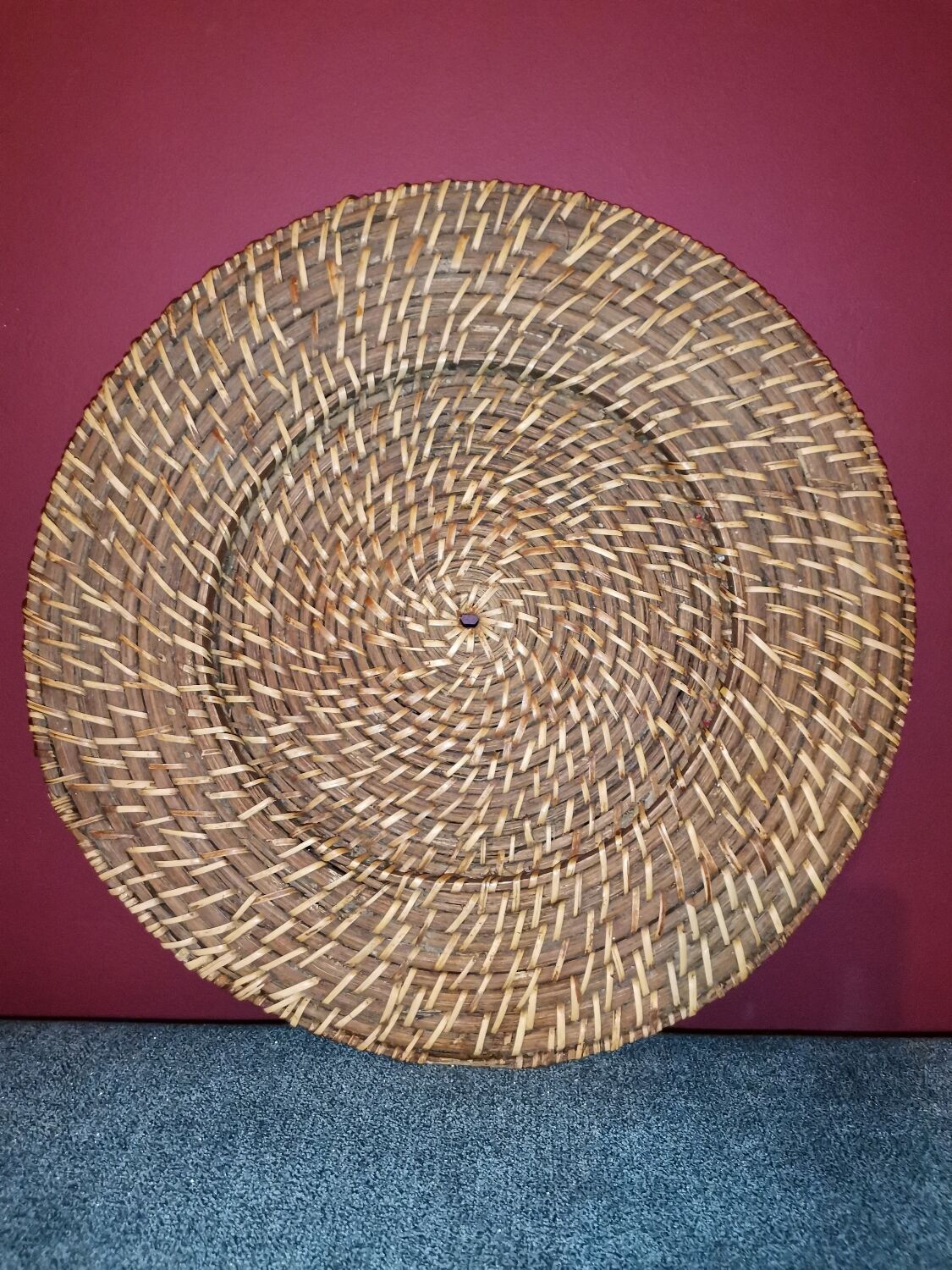 Rattan underplate