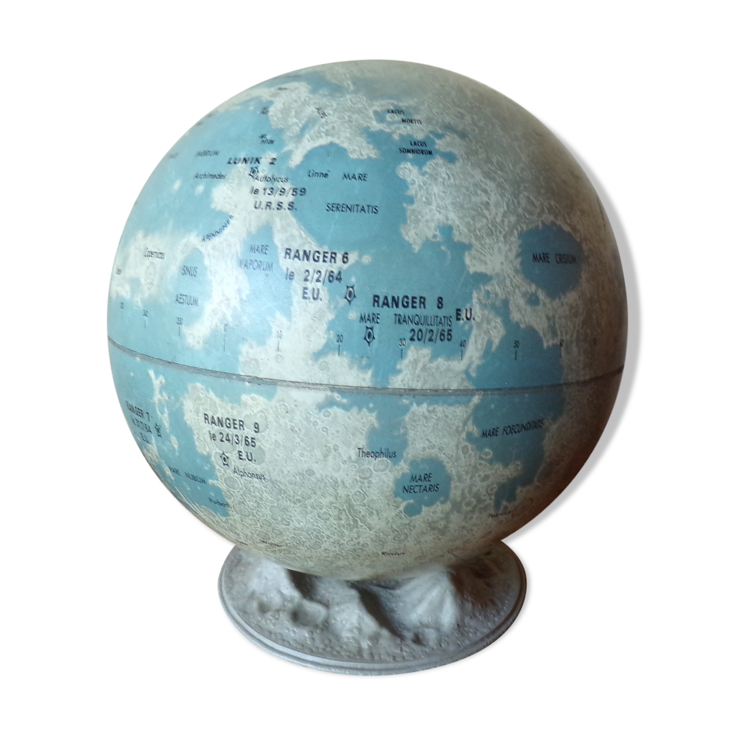 Lunar globe 1966