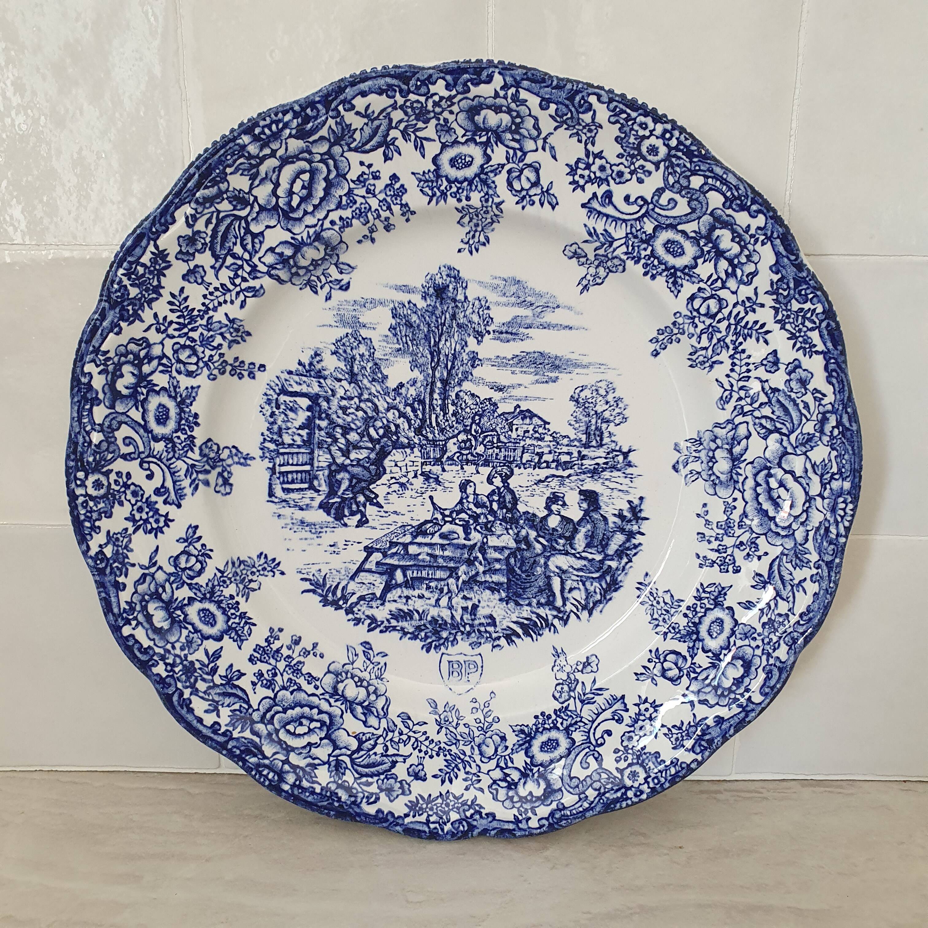Churchill / English porcelain coasters