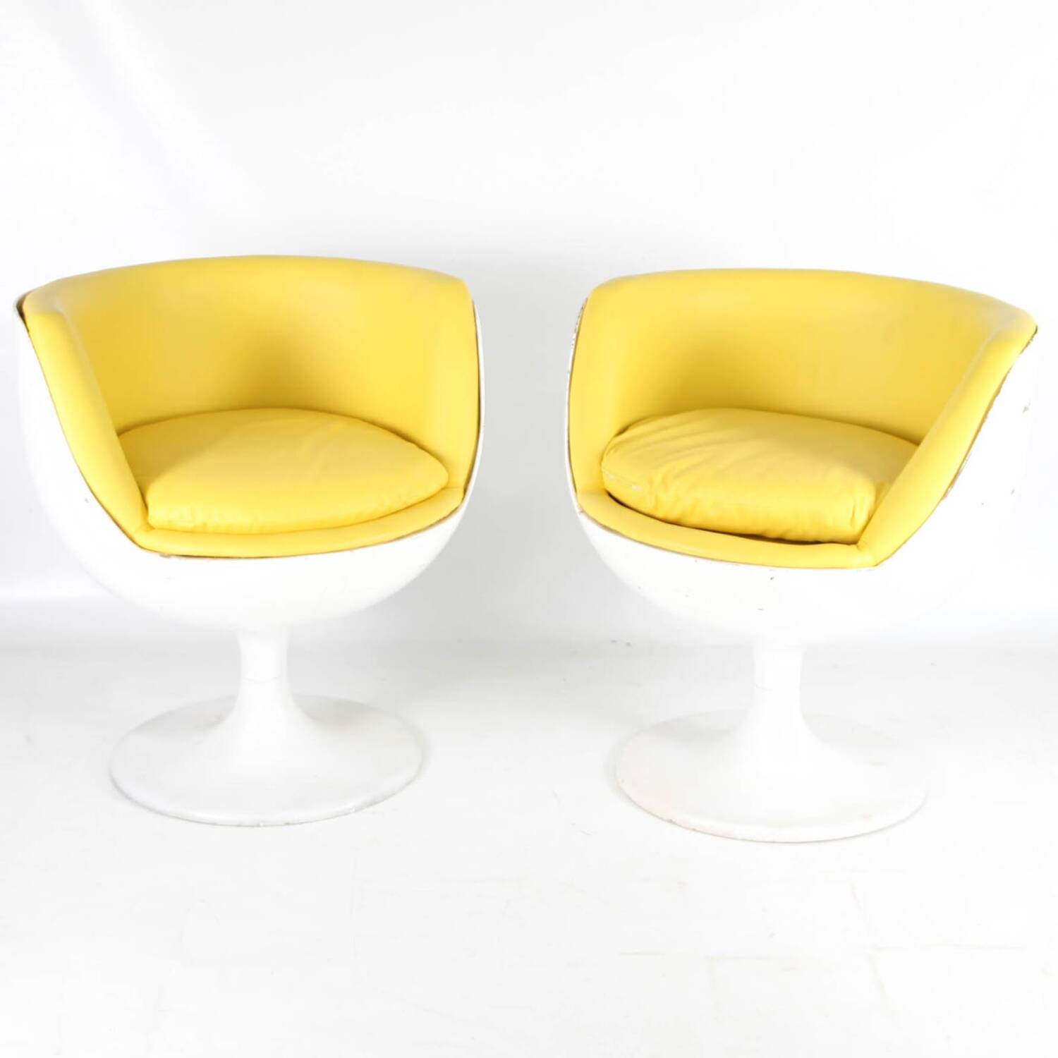 Pair of Space Age armchairs