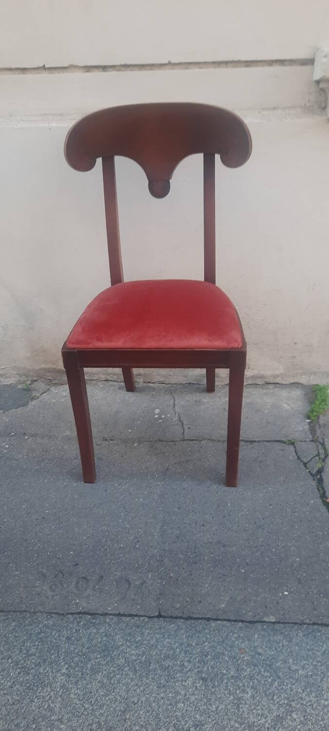 Empire style chair