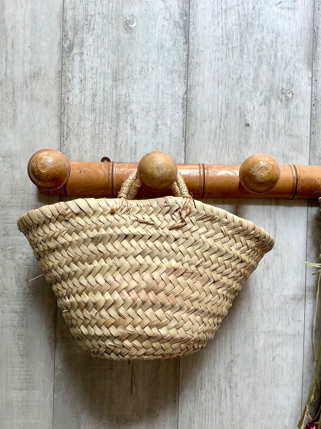 Wooden coat rack 5 hooks