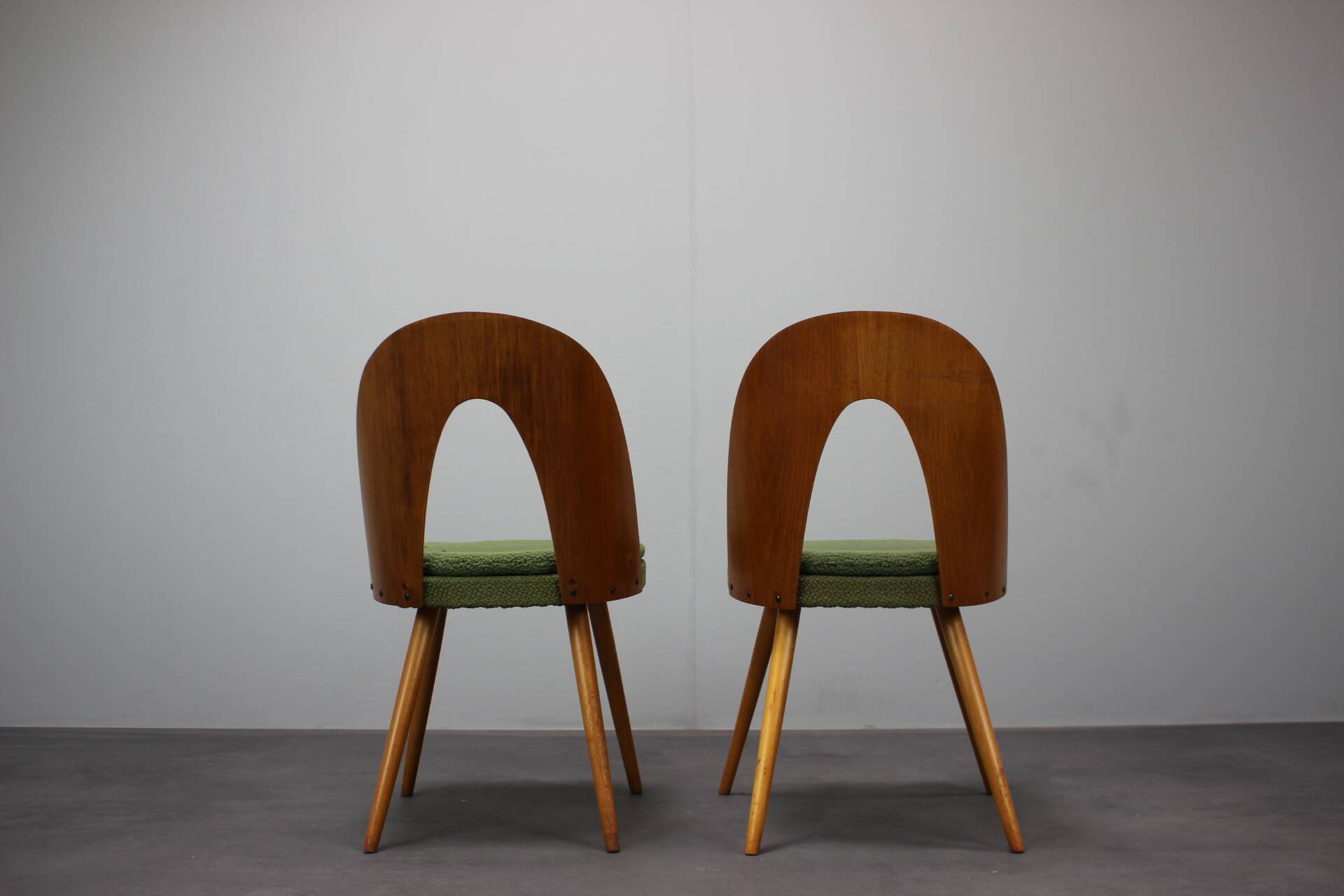 Mid-Century Set of 2 Chairs by Antonín Šuman, 1960s, Czechoslovakia