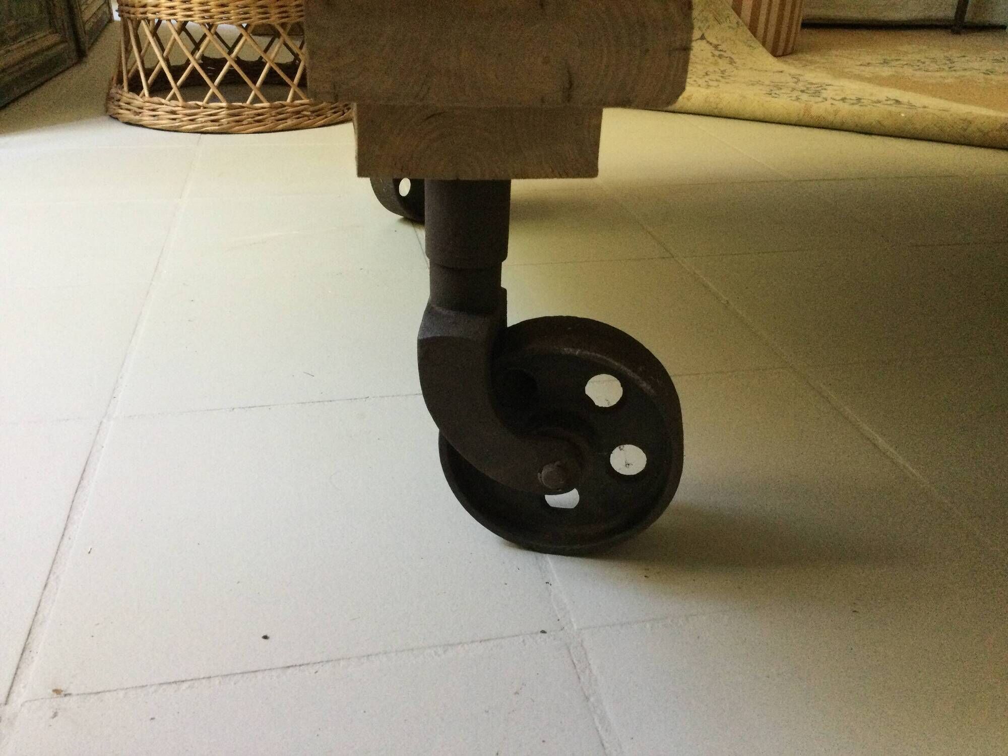 Coffee table on wheels