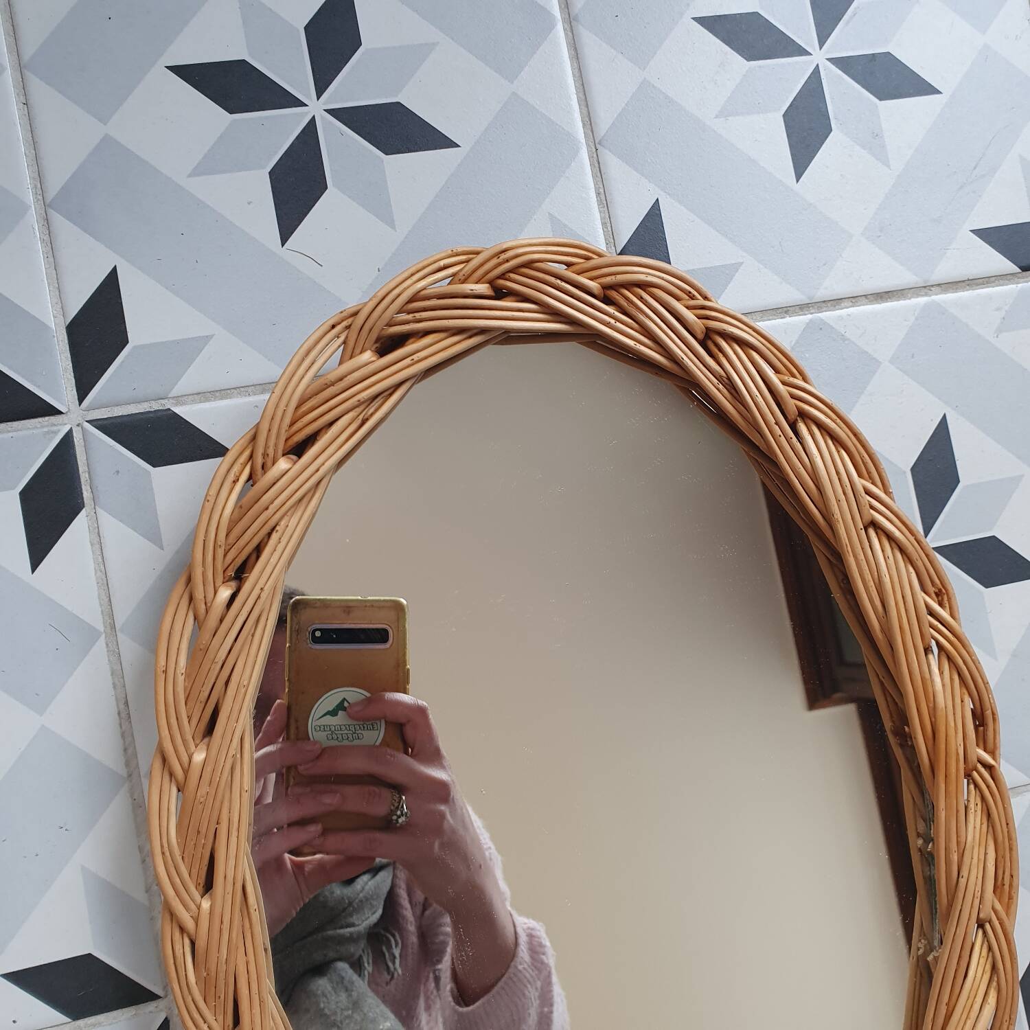 Wicker mirror
