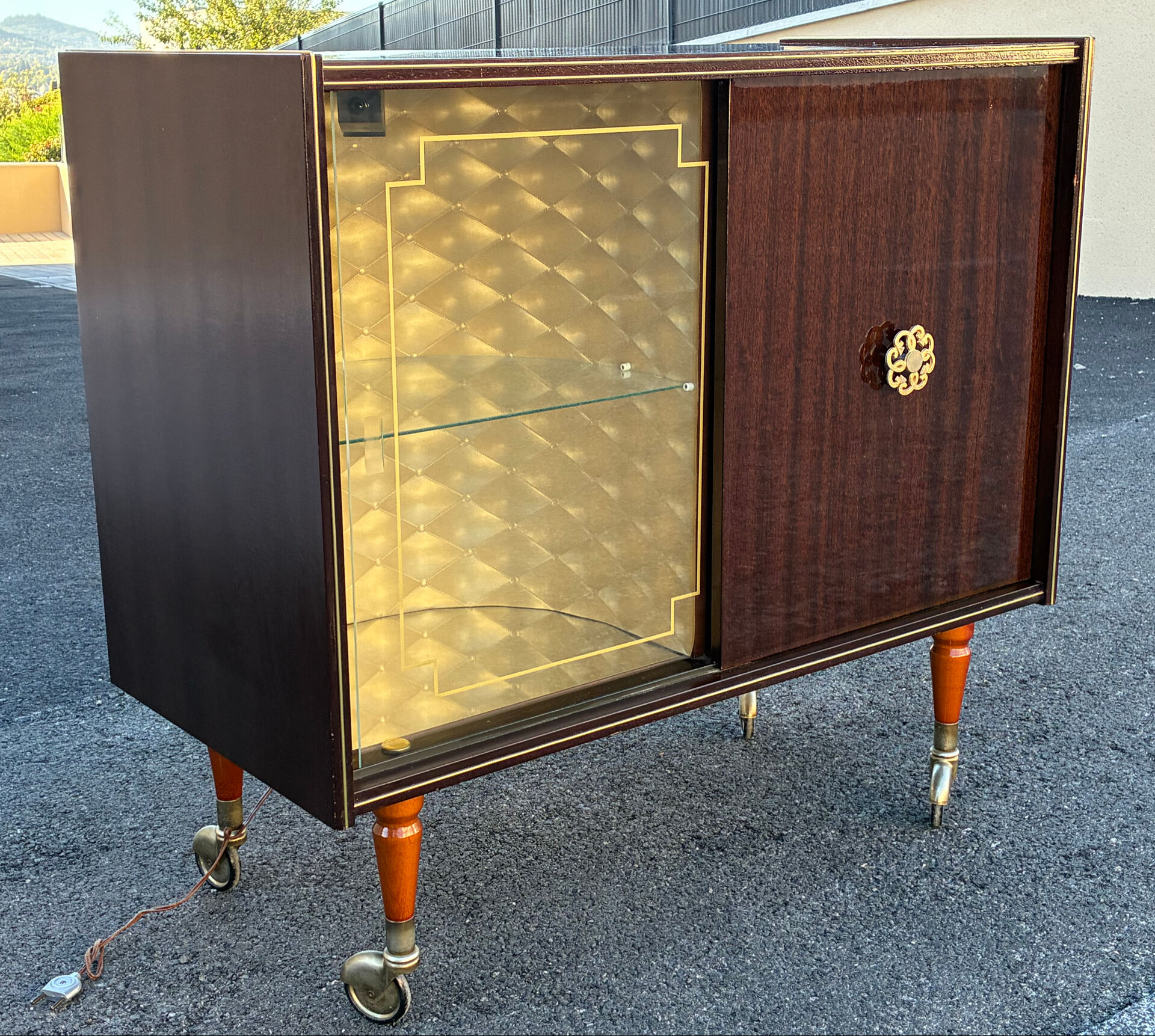 Vintage 60s console TV bar
