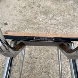 Chairs and stools Formica feet compass Tublac