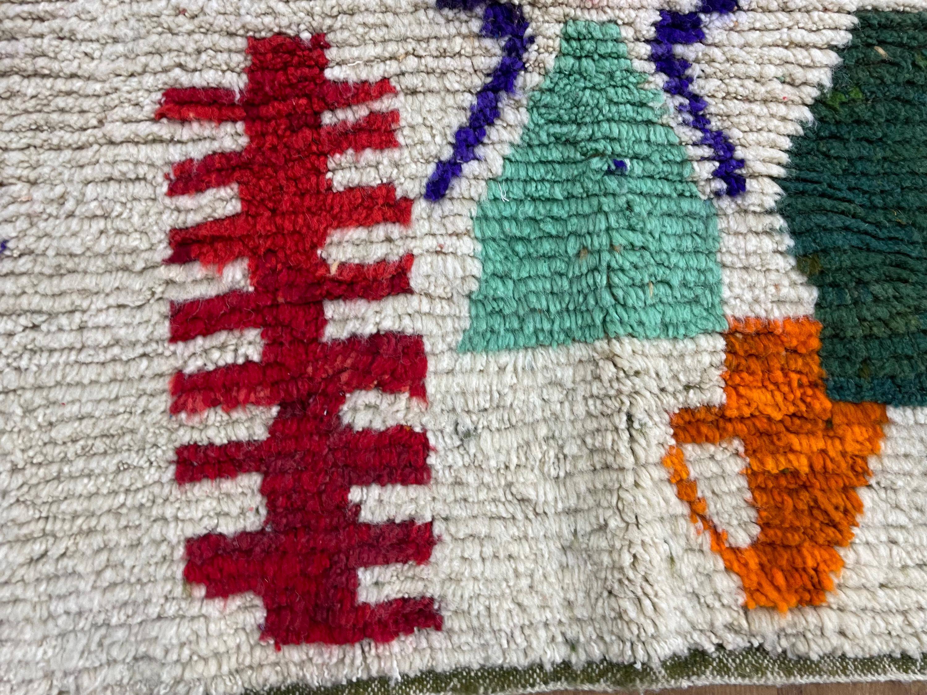 Handmade traditional carpet 250cm x 150cm Moroccan