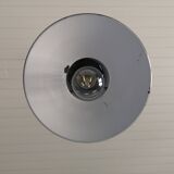 Enamelled metal suspension