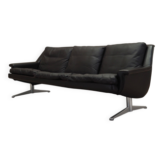 Brown leather sofa, Danish design, 1970s, designer: Werner Langenfeld, manu