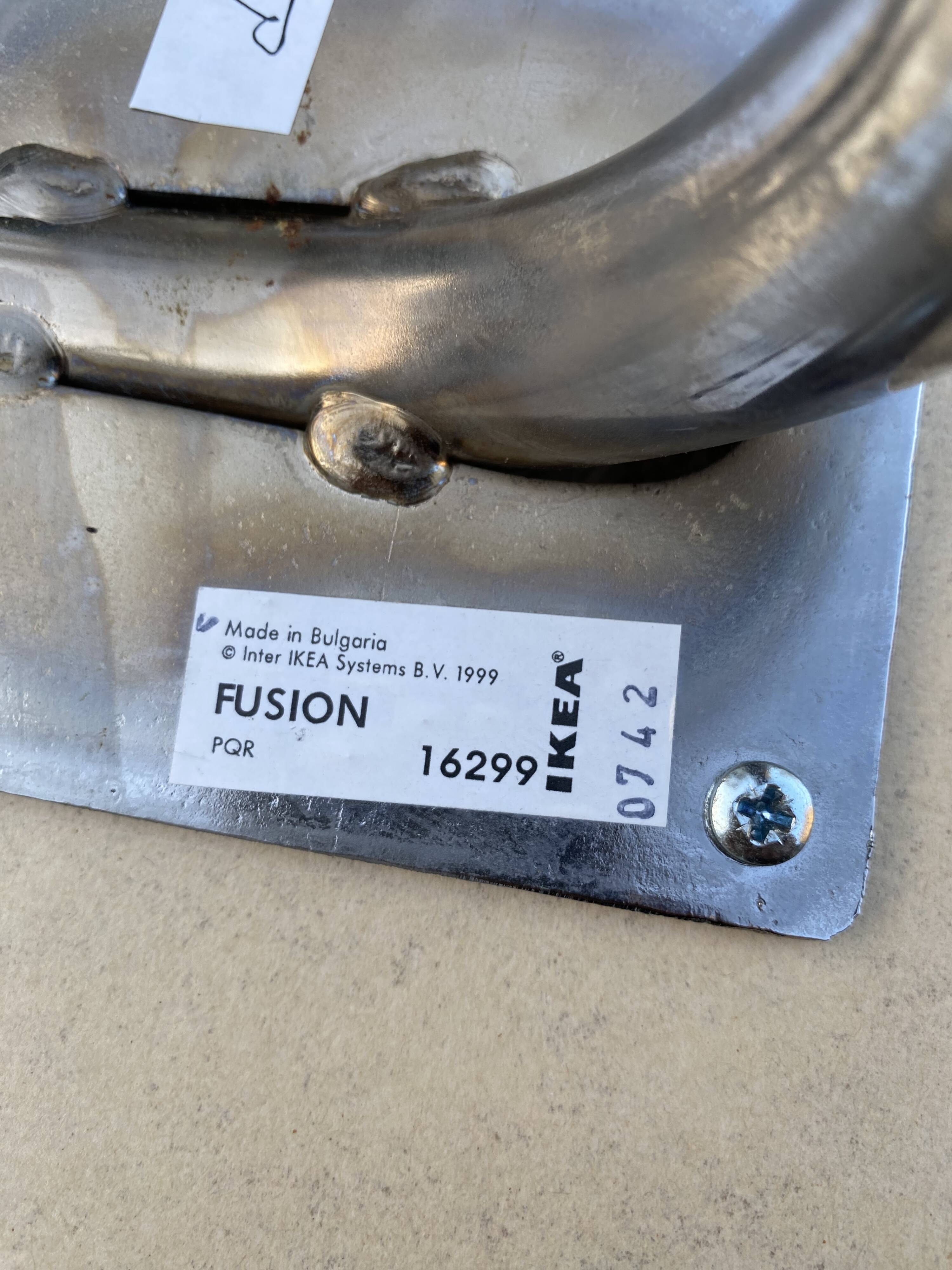 Fusion table and 4 teak chairs by Sandra Kragnert IKEA.