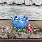 Ancien bougeoir barbotine forme de rose