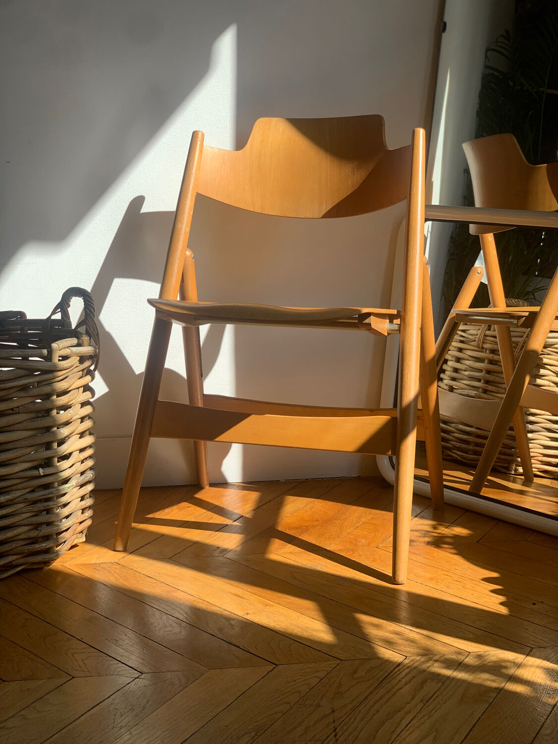 Folding chair