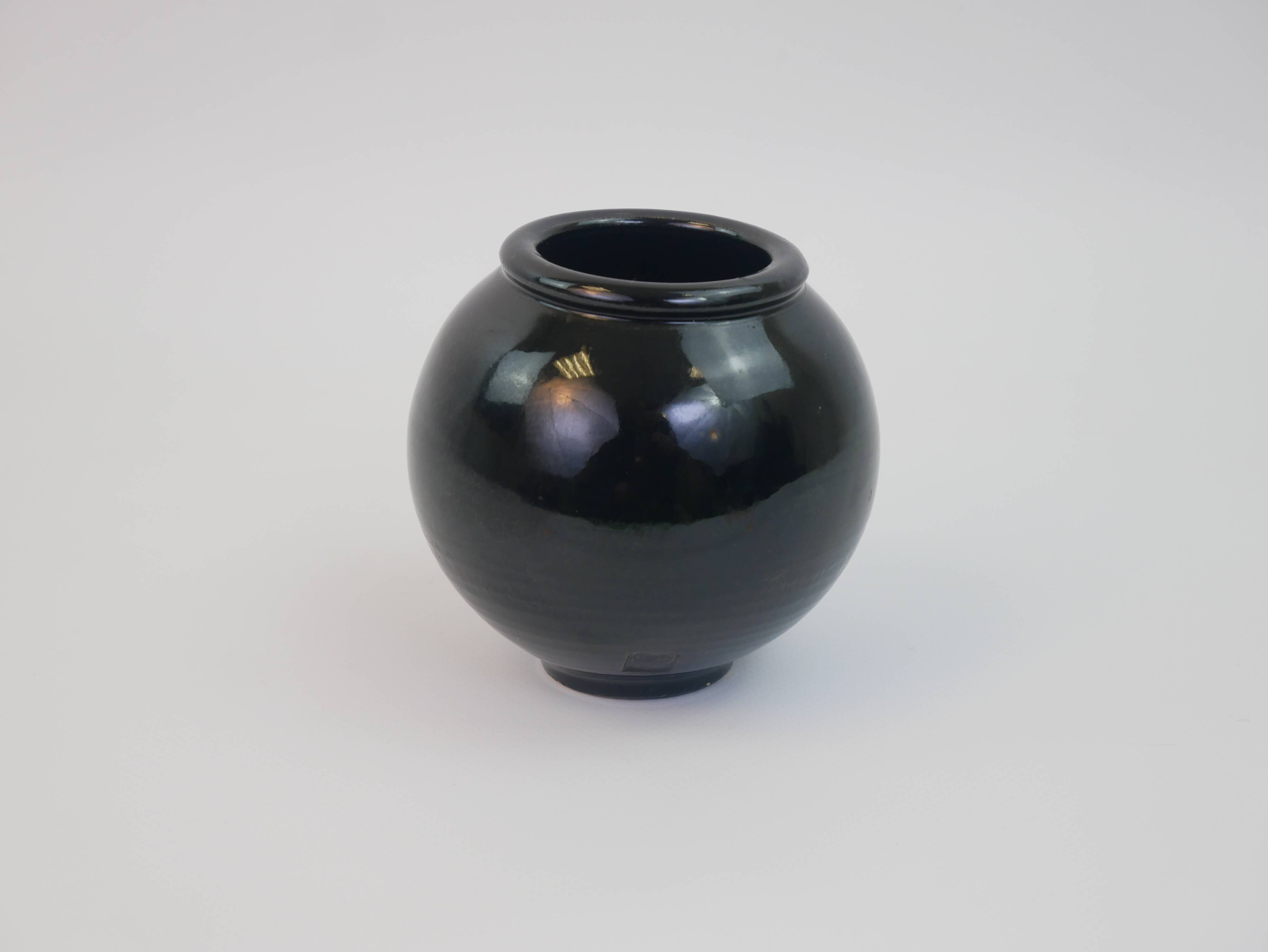Black ceramic ball vase from Biot
