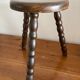 Tabouret tripode
