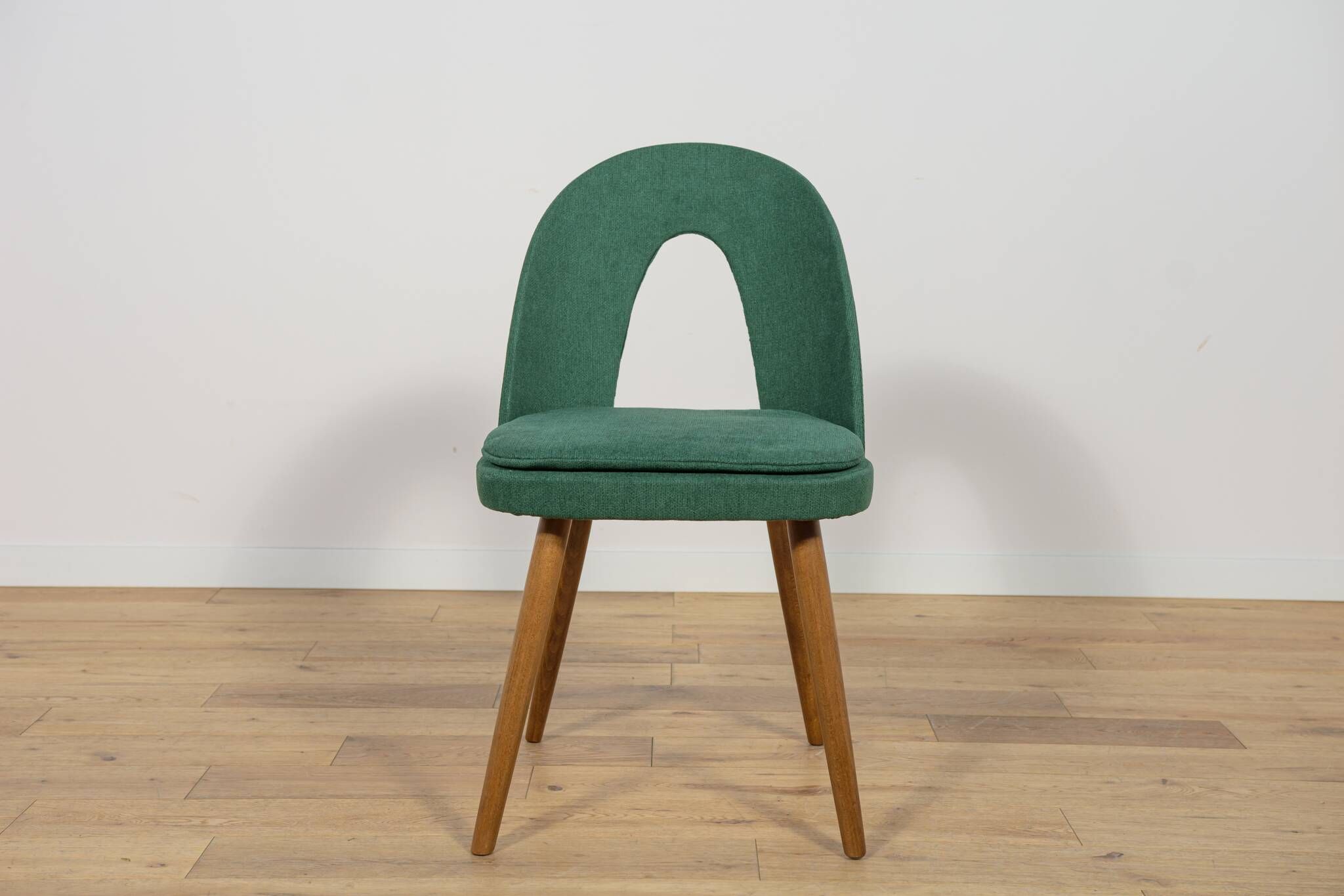 Dining Chairs by Antonín Šuman for Tatra, 1960s, Set of 2