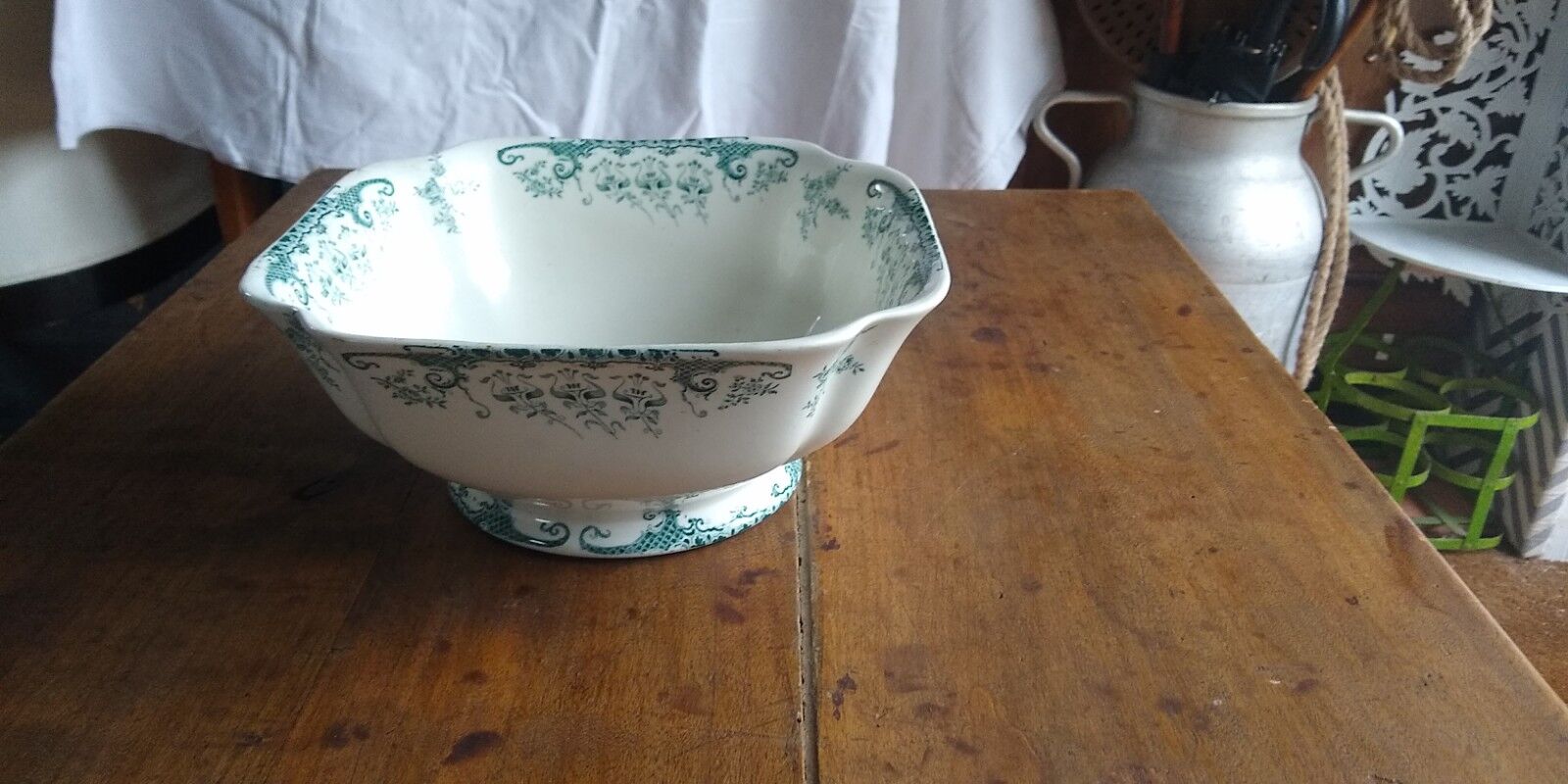 Square bowl Longwy germain model of gray green color