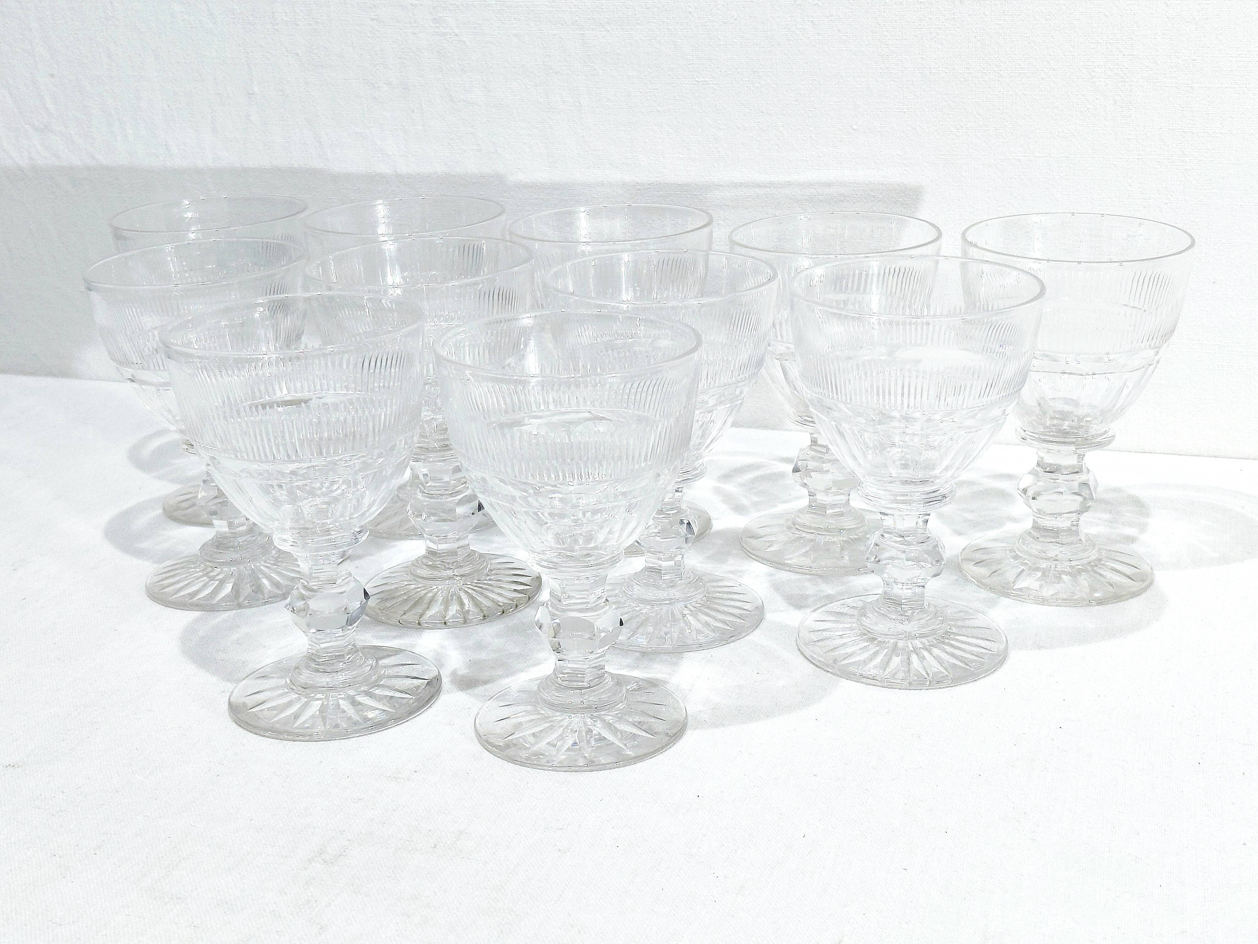 Baccarat - 11 red wine glasses catalogue 1841