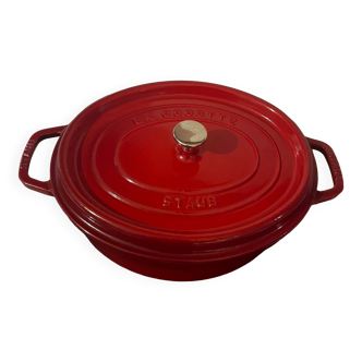 Cast iron casserole Staub France