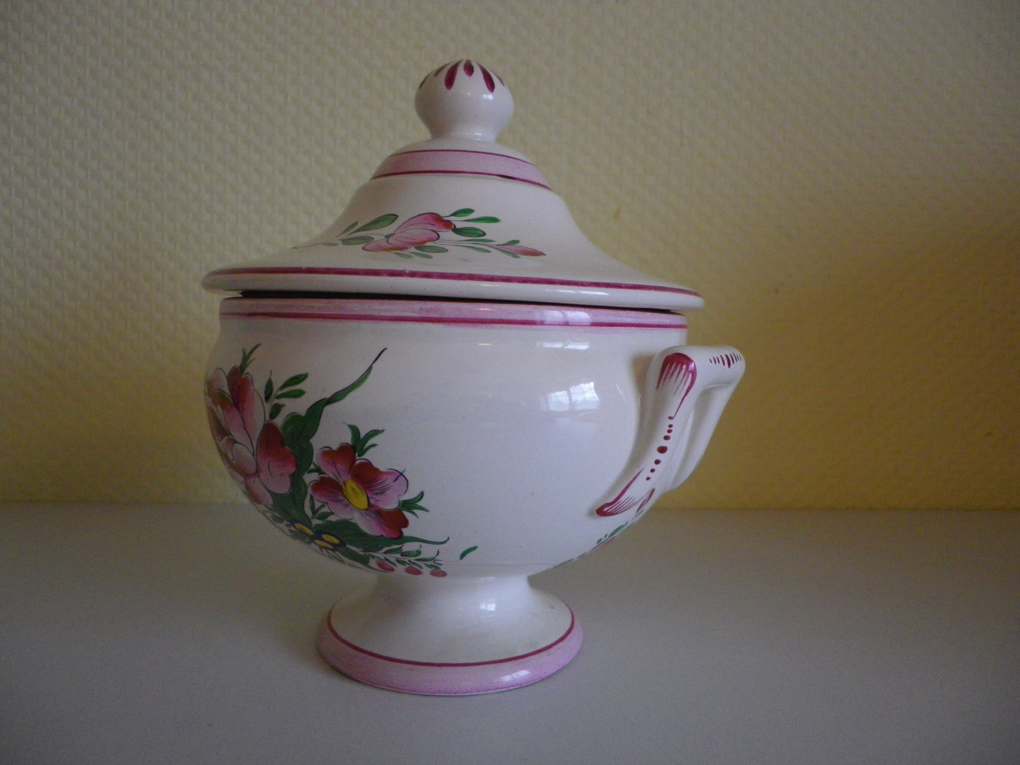 St Clement's earthenware candy factory 70