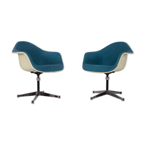 Paire de fauteuils PAC