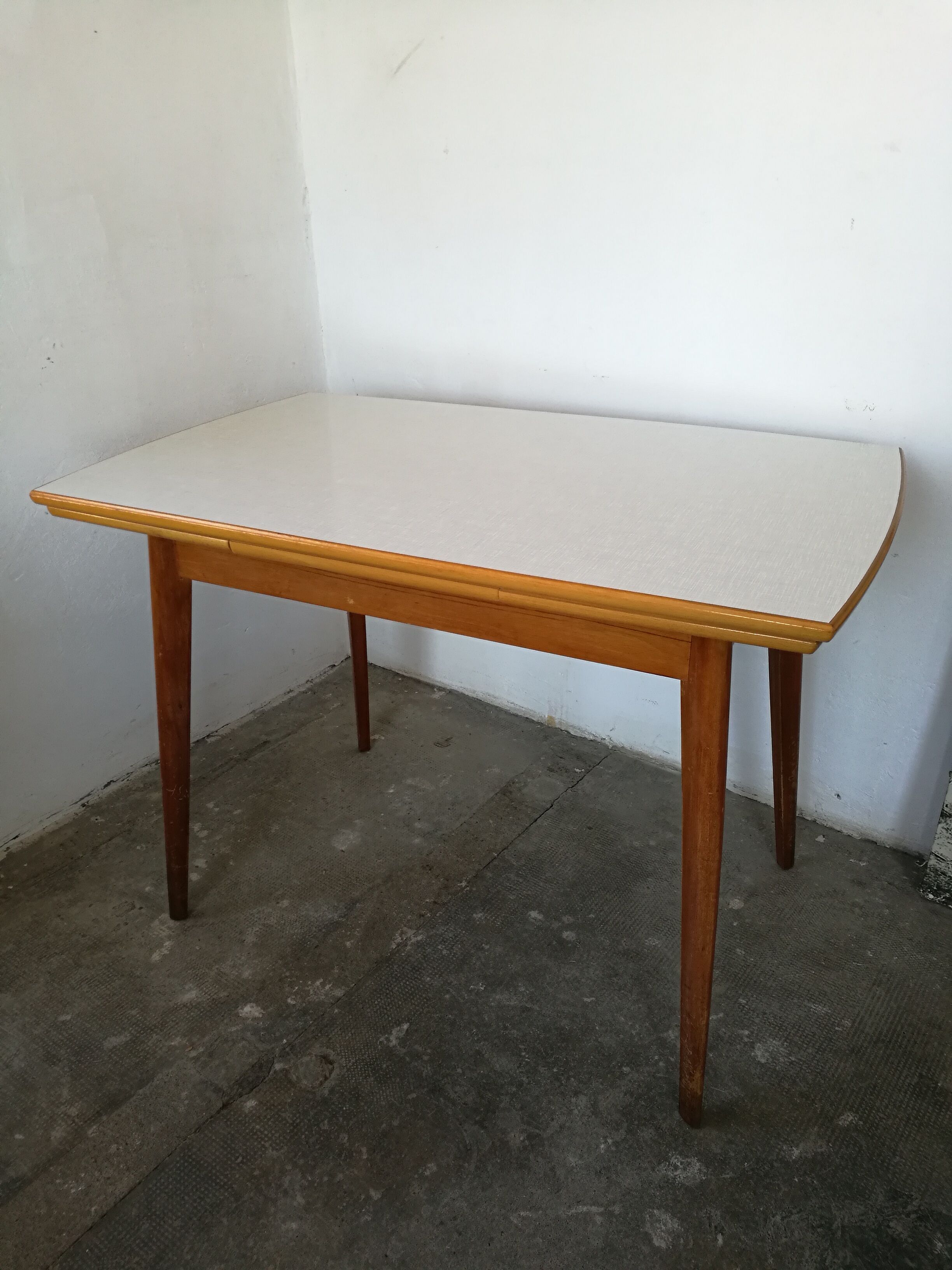 Vintage table foot compass, with extensions