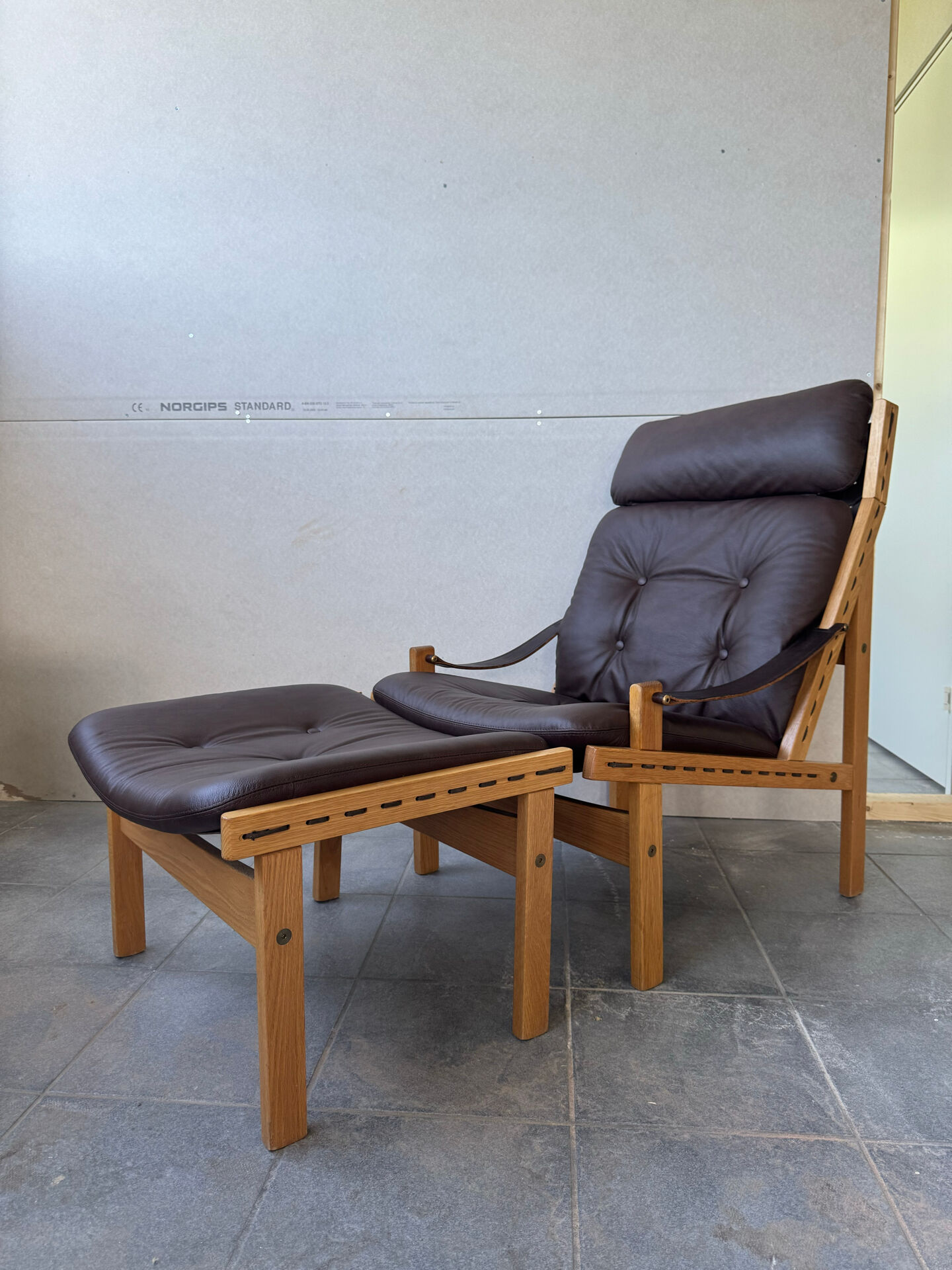 Fauteuil lounge scandinave "Hunter", années 1960