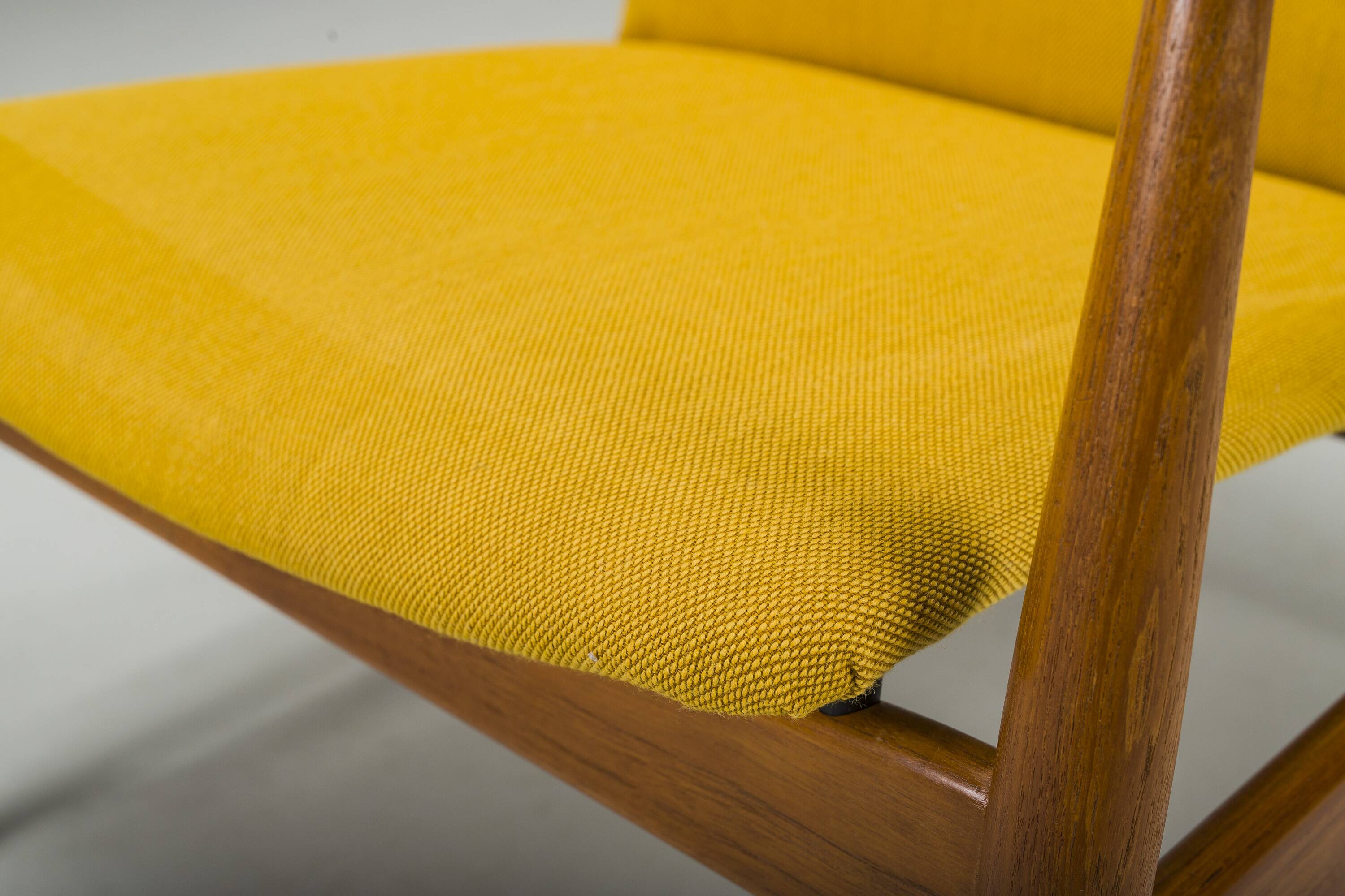 Mid-Century Danish Easy Chairs Model 138 by Finn Juhl for France & Søn, 19