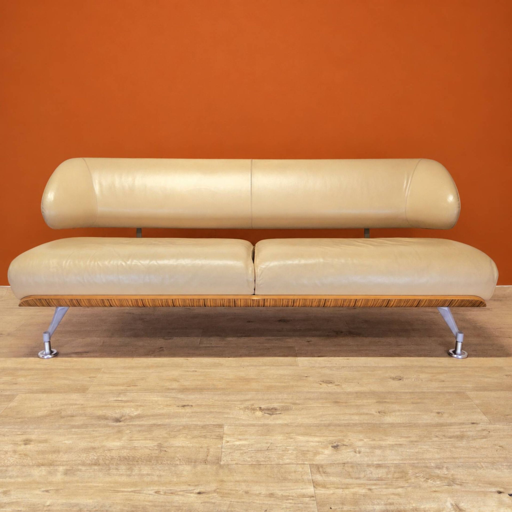 Italian white leather design surfing sofa / Frighetto bench