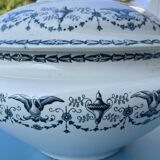Round soup tureen, Primerose model, birds, half porcelain, Badonviller