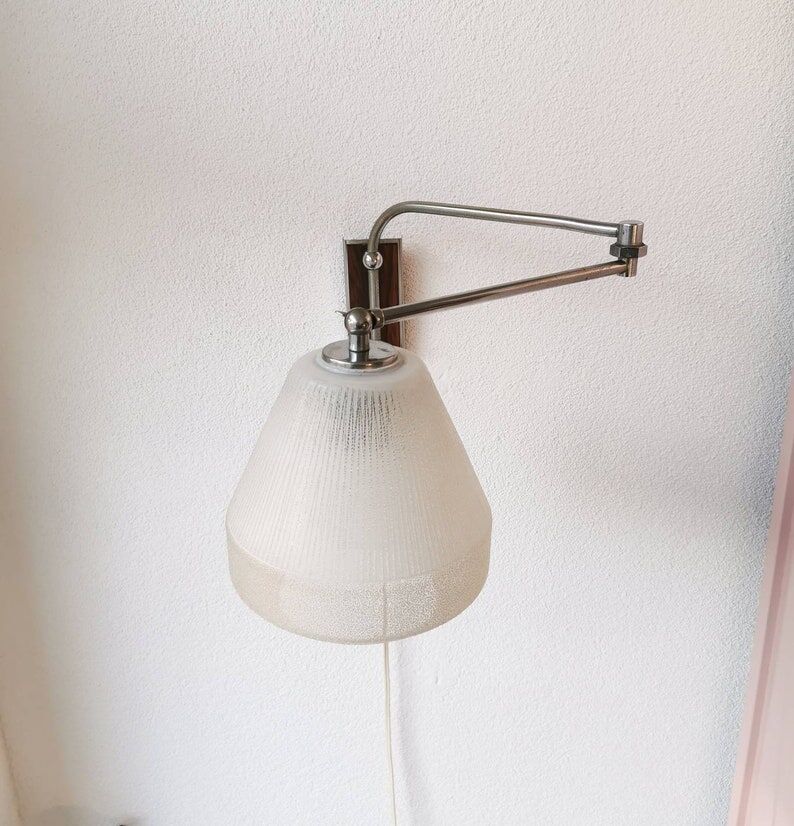 Vintage wall lamp/swivel arm, 1980