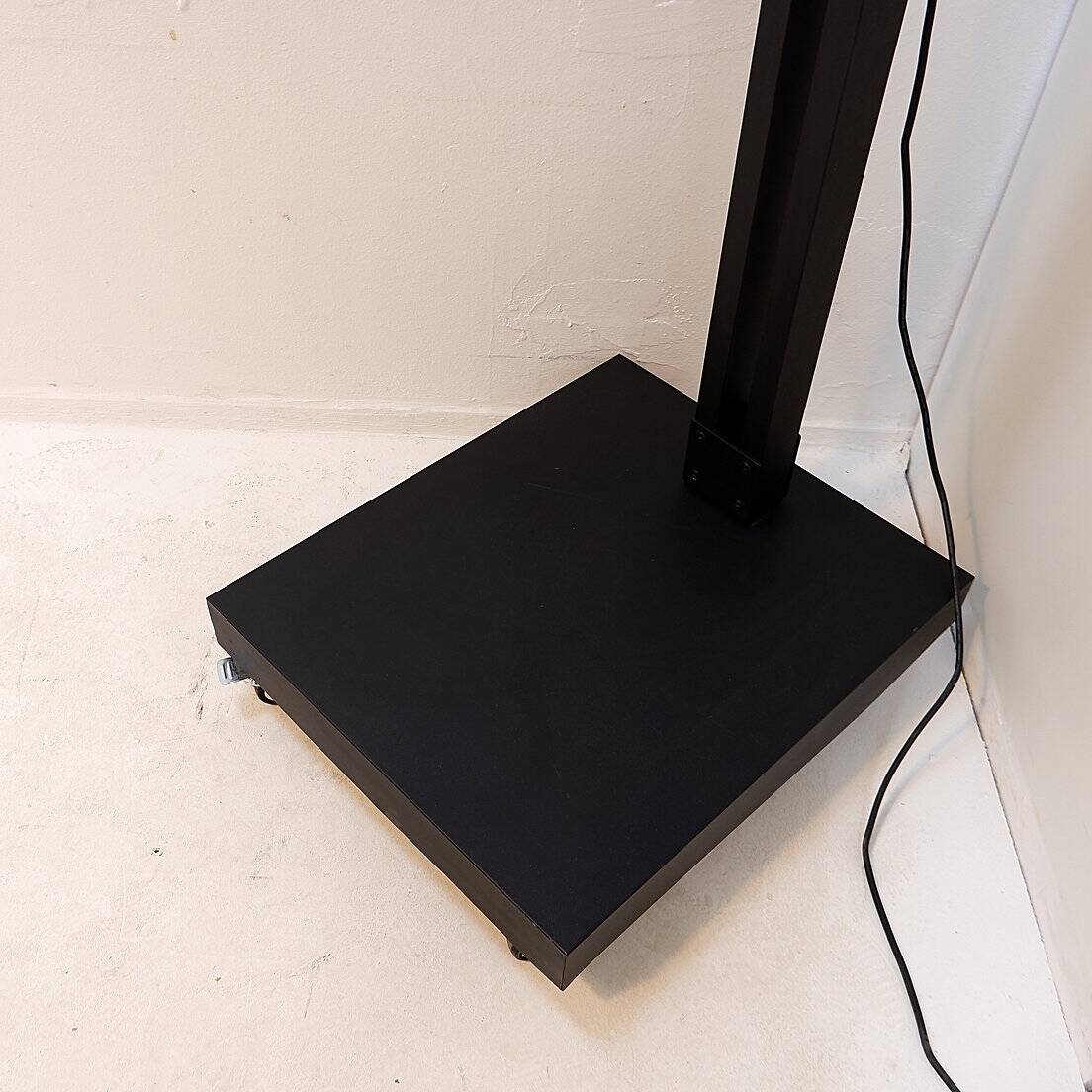 Floor Lamp XXL indoor/outdoor "Gigante Factory" - Kare Design