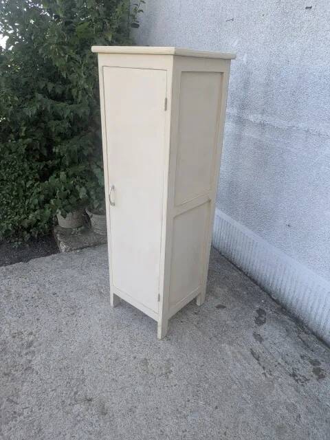 Small wardrobe