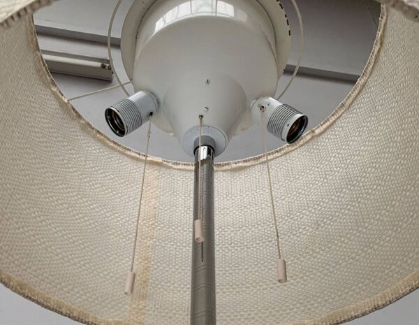 Lampadaire allemande minimaliste du milieu du siècle par Cosack, années 1960