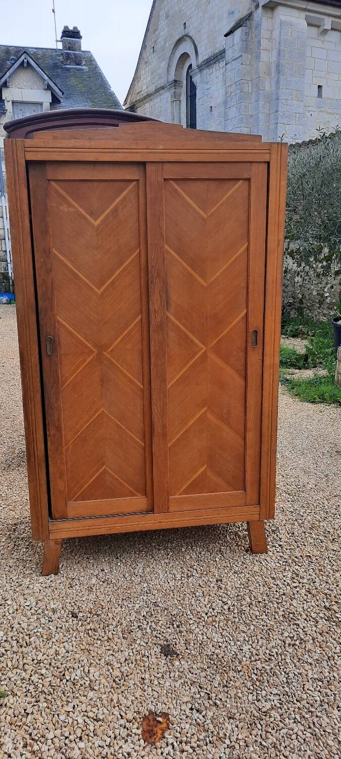 Sliding door wardrobe