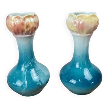 Paire de petits vases soliflores anciens numérotés 396