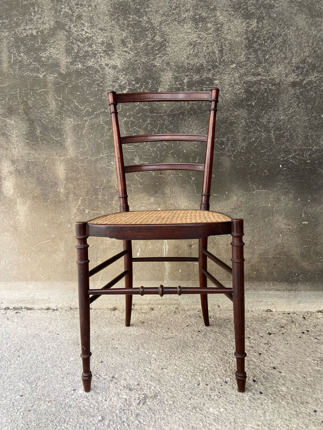Old chair canned