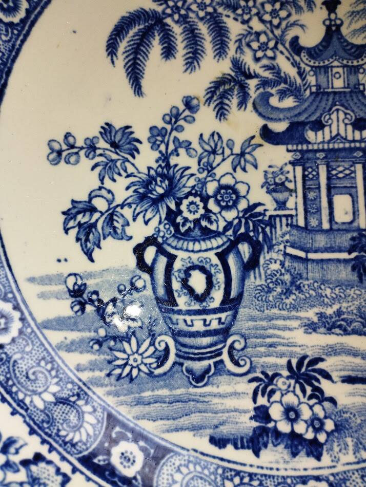 Blue Chinese Plate Creil & Montereau LM & Cie – Opaque Porcelain | Model R