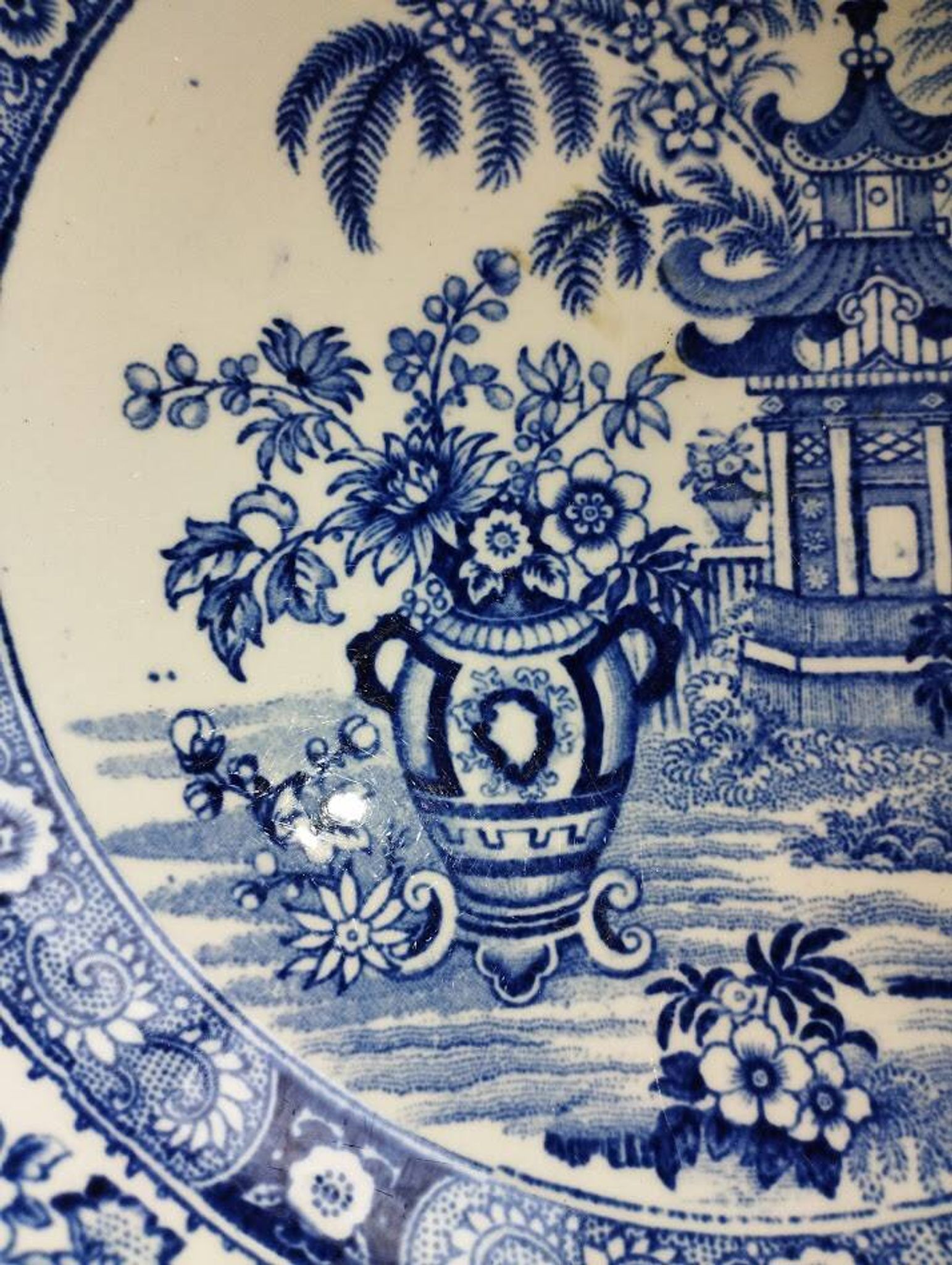 Blue Chinese Plate Creil & Montereau LM & Cie – Opaque Porcelain | Model R