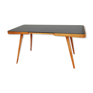 Table basse du milieu