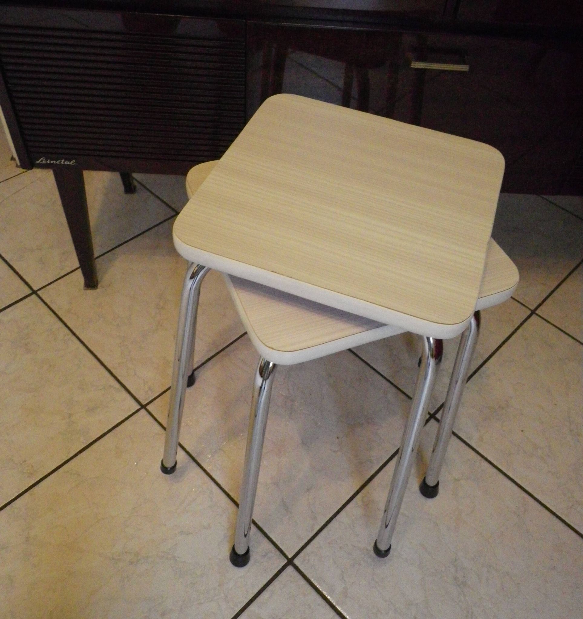 2 Scandinavian Style Stools in Formica and Chrome Steel, 1950s-60s