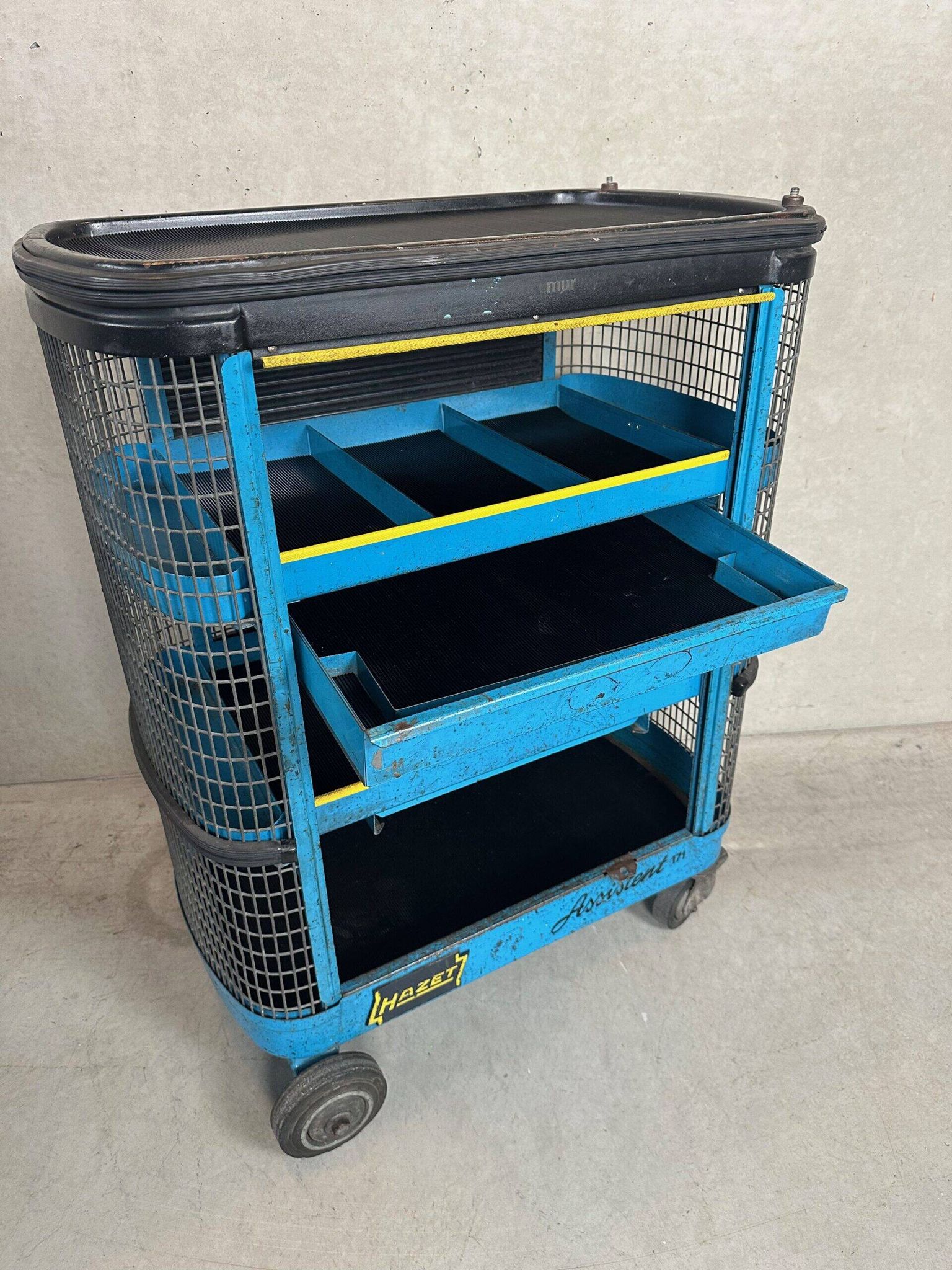 Trolley industriel vintage 'Hazet Assistent' + lampe Rademacher