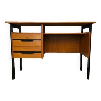 Bureau vintage style moderniste