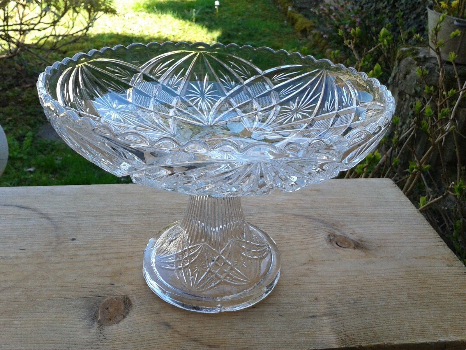 Cup on foot cut glass