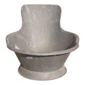 Zinc bathtub