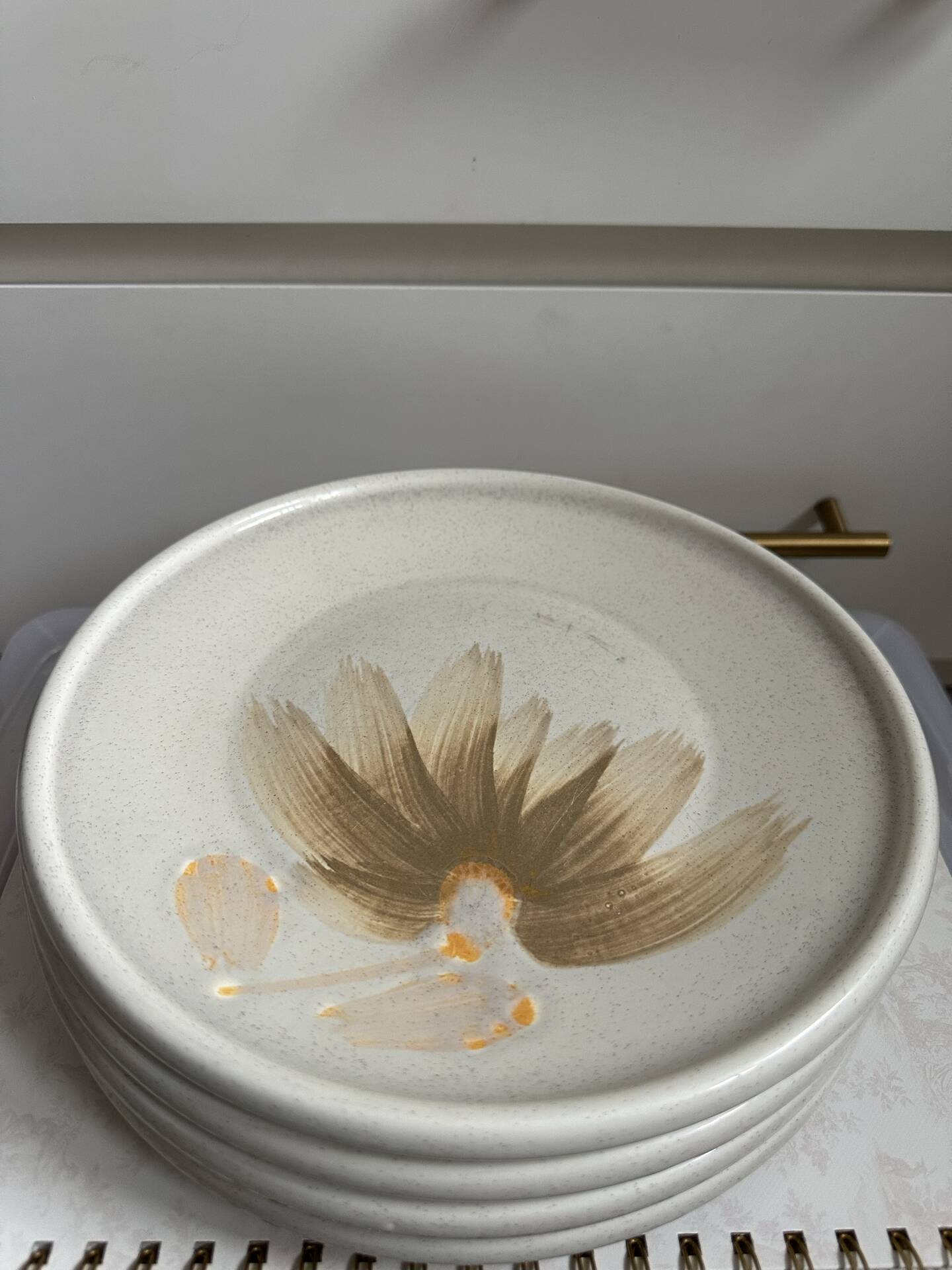 Ensemble de 4 assiettes en céramique vintage par Sarreguemines années 1970 florales